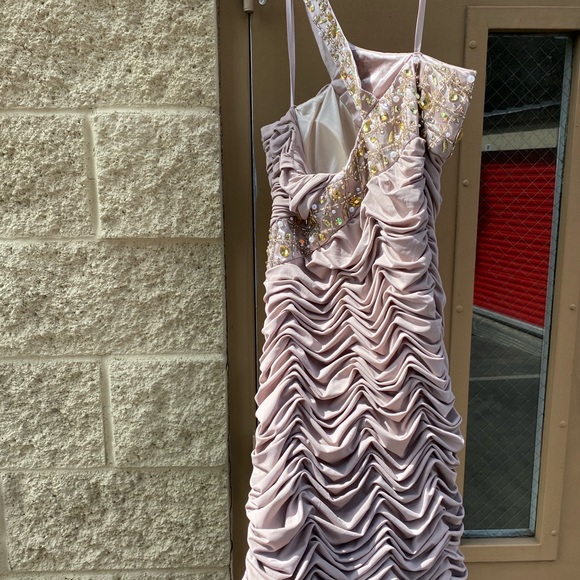 Nina Austin NWT Rose Pink Gown Studded Dress M - Picture 3 of 6